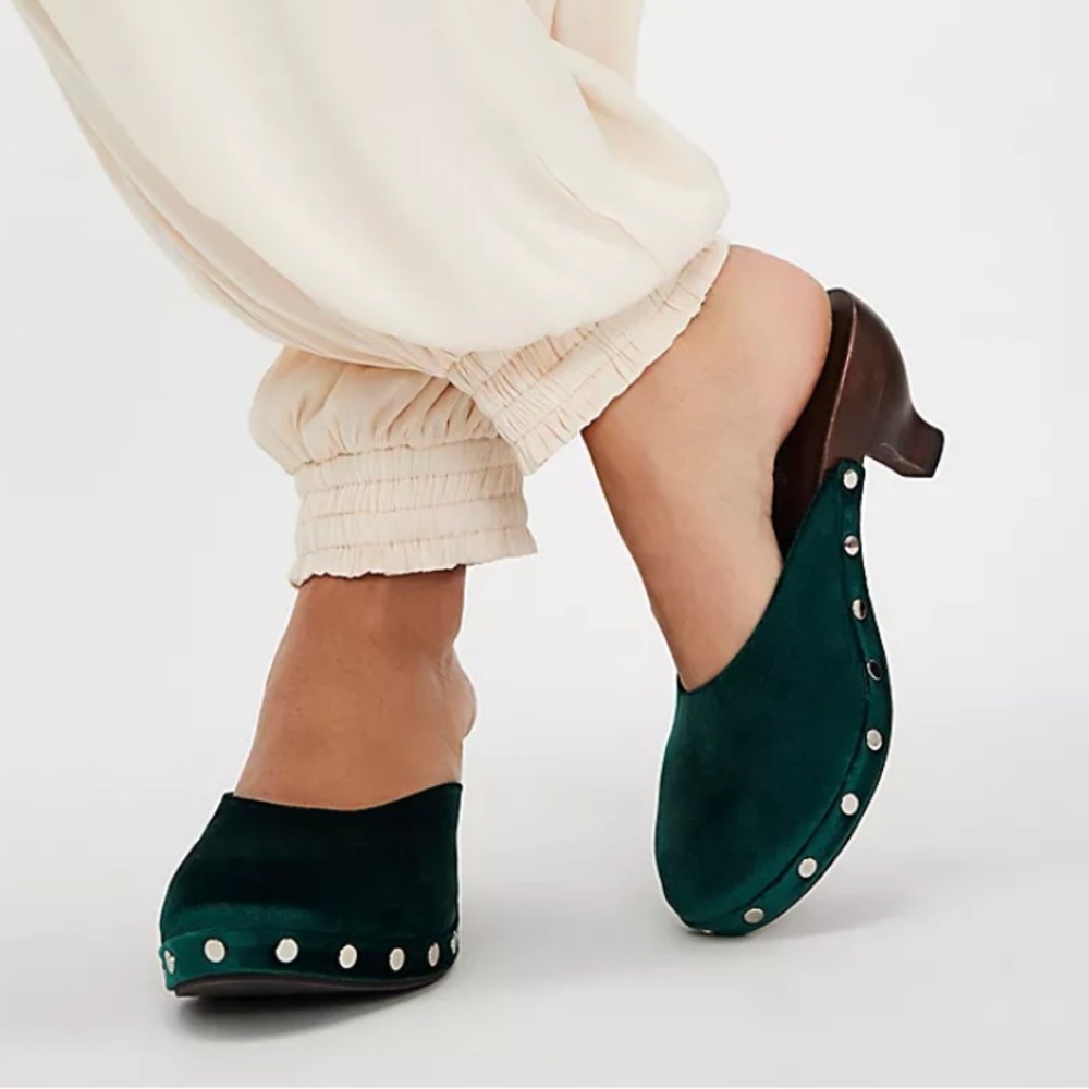 Jeffrey Campbell Cloguette Blakeney Mini Clogs in Green Velvet